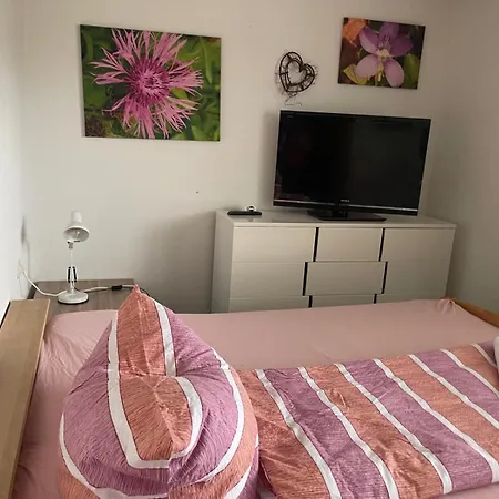 Moni Xxl 55m2 Апартаменти Капрун