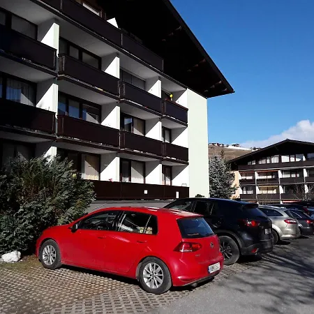 아파트 Moni Xxl 66m2 카프룬